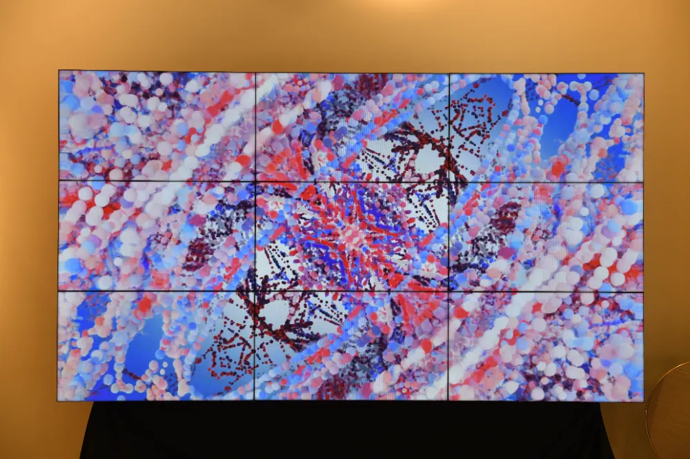 “ŞAŞIRT BENİ İSTANBUL” SERGİSİ BARUTHANE’DE 